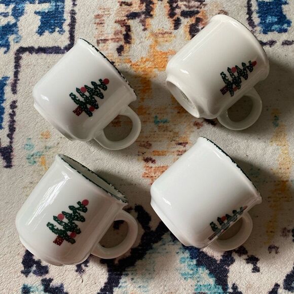 Set of 4 Furio Christmas Tree Sponge Pattern Mugs Cups Made In Italy vintage - Picture 1 of 6